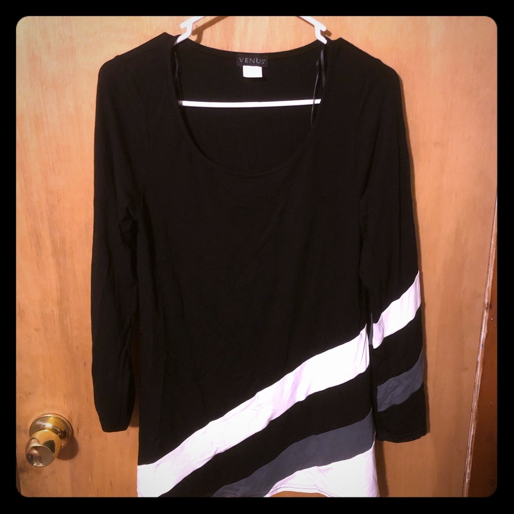 Venus black tunic